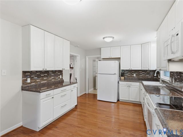7707 Woodbrook Rd, Quinton, VA 23141
