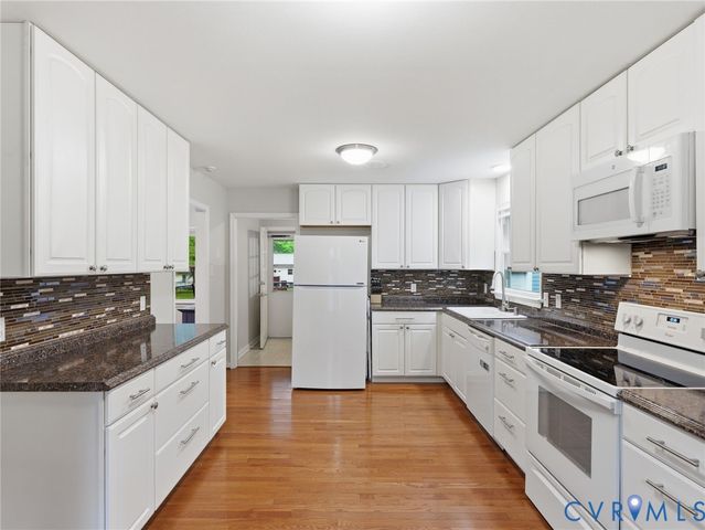 7707 Woodbrook Rd, Quinton, VA 23141