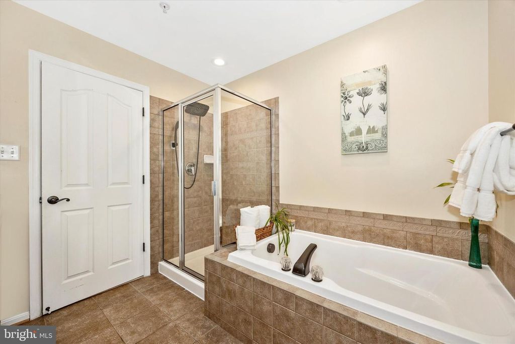 Image 17 of property listing at 1133 WILCOX CT, Frederick, MD 21702