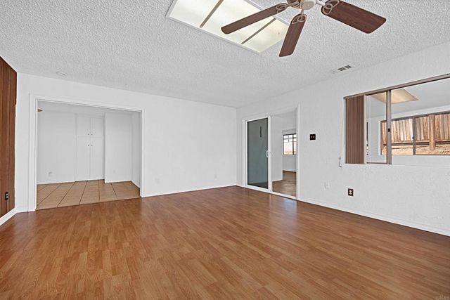 610 Cathy Ct, Escondido, CA 92026