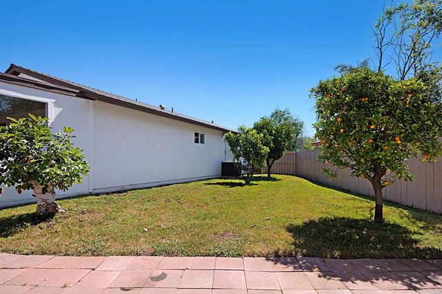 610 Cathy Ct, Escondido, CA 92026