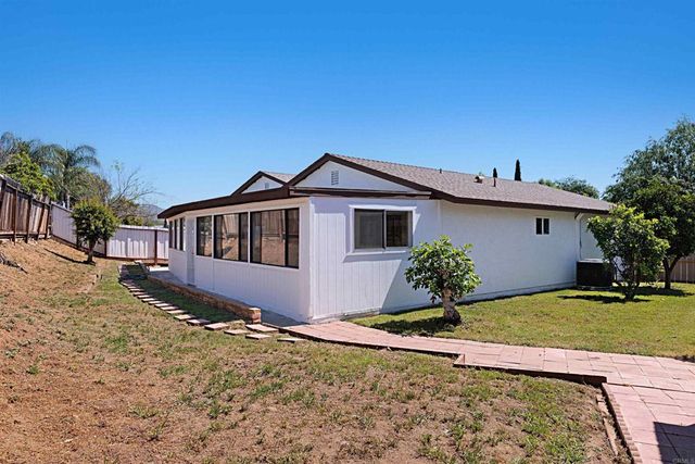 610 Cathy Ct, Escondido, CA 92026