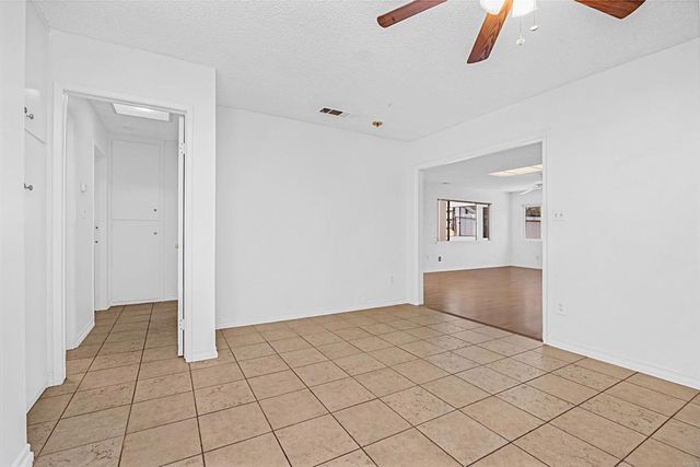 610 Cathy Ct, Escondido, CA 92026