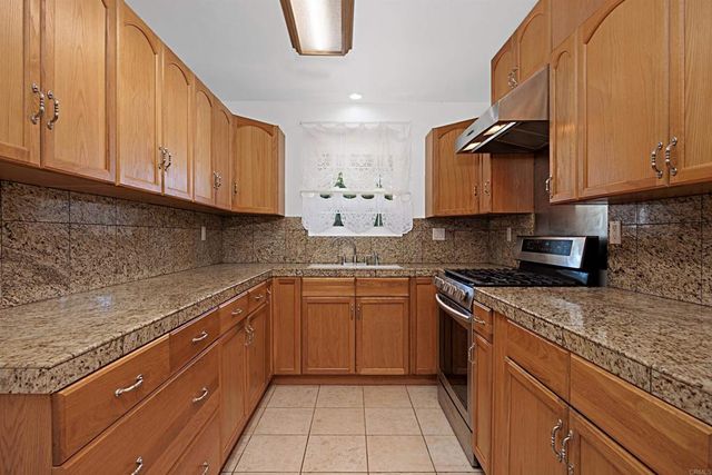 610 Cathy Ct, Escondido, CA 92026