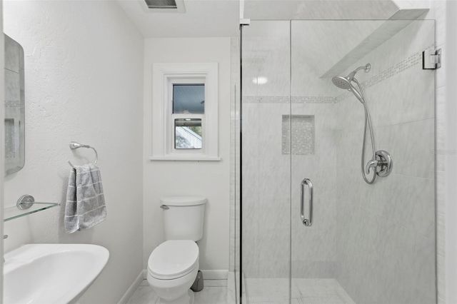 2430 14TH STREET N, St Petersburg, FL 33704