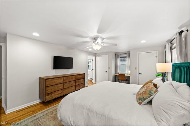 21975 Calverton Road, Shaker Heights, OH 44122