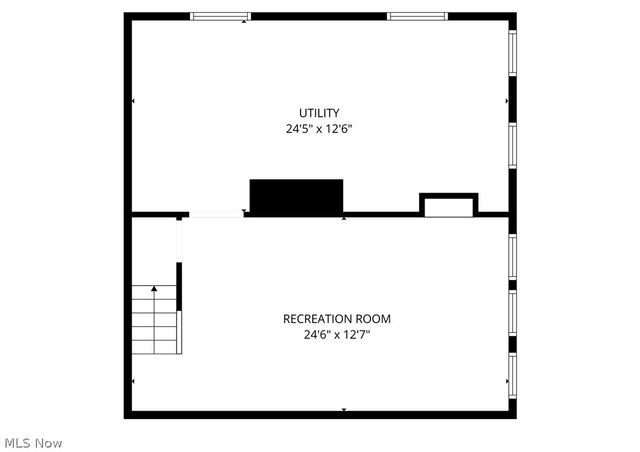 21975 Calverton Road, Shaker Heights, OH 44122