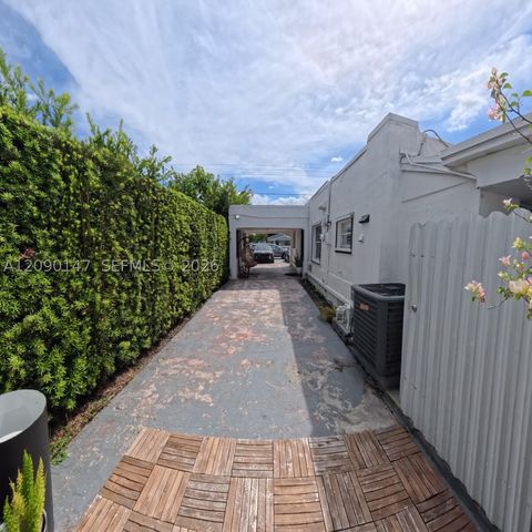 228 NW 58th Ct, Miami, FL 33126