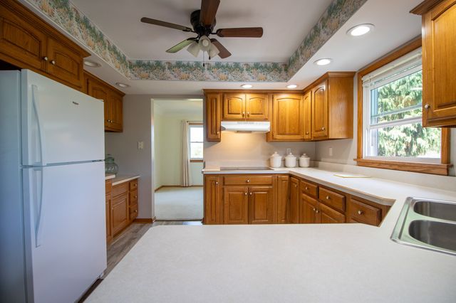 4100 KINTER HILL Road, Edinboro, PA 16412
