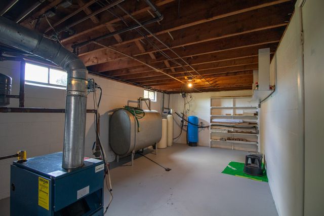 4100 KINTER HILL Road, Edinboro, PA 16412