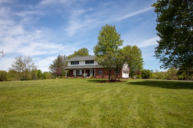 4100 KINTER HILL Road, Edinboro, PA 16412