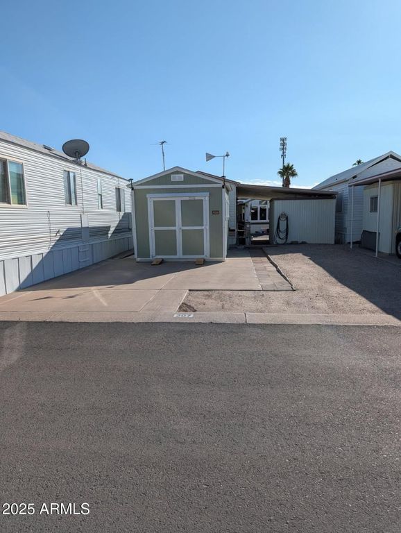 207 E HEDGE Drive 525, Florence, AZ 85132