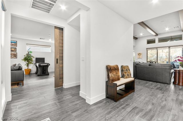 1948 Regal Bluff Drive, Henderson, NV 89052
