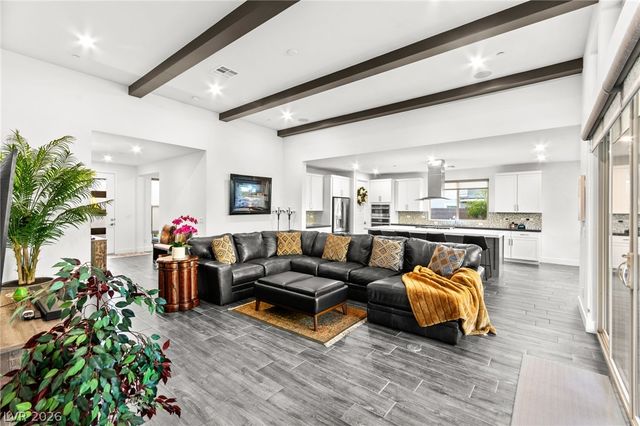 1948 Regal Bluff Drive, Henderson, NV 89052