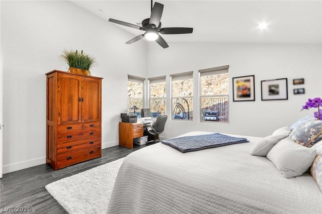 1948 Regal Bluff Drive, Henderson, NV 89052