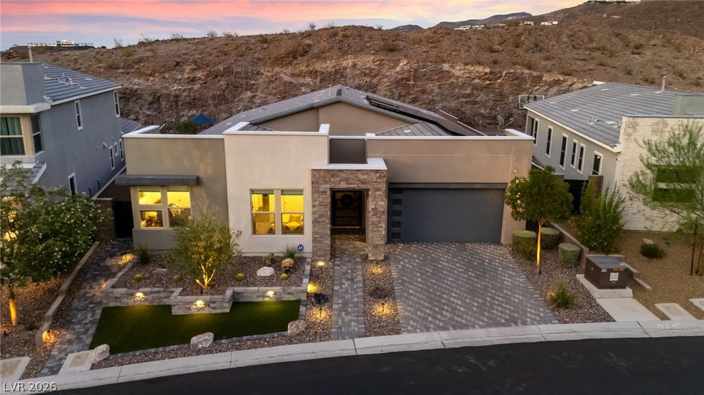 1948 Regal Bluff Drive, Henderson, NV 89052