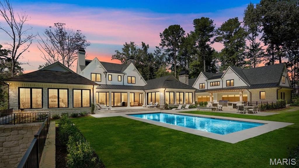 1504 Kehrs Mill Road, Chesterfield, MO 63005