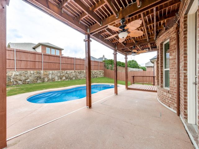 3048 Bella Vista Lane, Little Elm, TX 75068