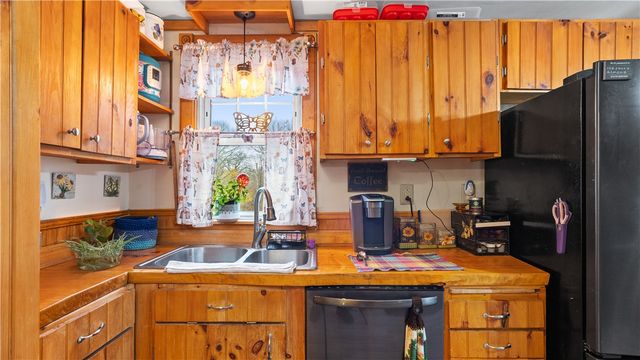 276 Tidewater Drive, Warwick, RI 02889