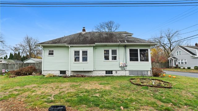 276 Tidewater Drive, Warwick, RI 02889