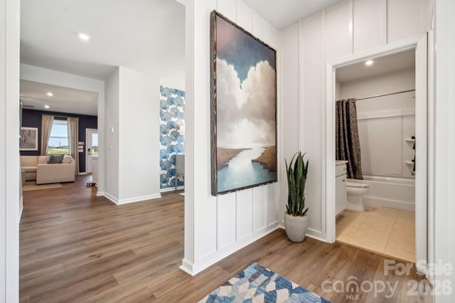 4208 Vista Pine Drive, Charlotte, NC 28215