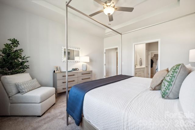 4208 Vista Pine Drive, Charlotte, NC 28215