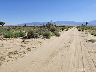 173 Vac Corner Avenue Q4/173 Ste, Palmdale, CA 93591