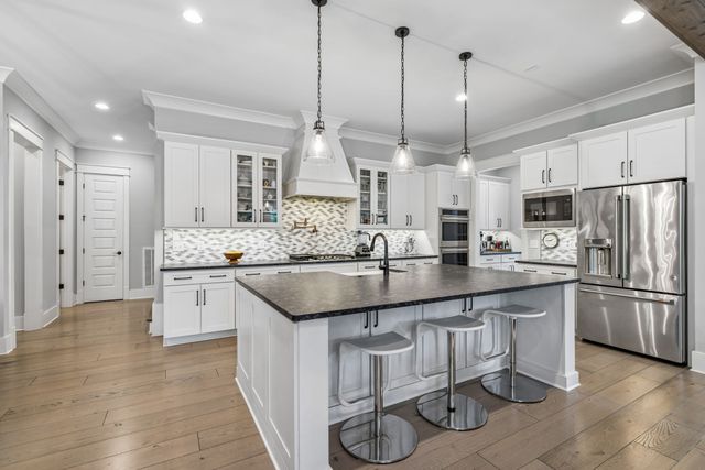 5912 Pinewood Rd, Franklin, TN 37064