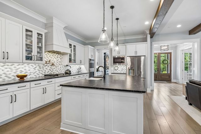 5912 Pinewood Rd, Franklin, TN 37064