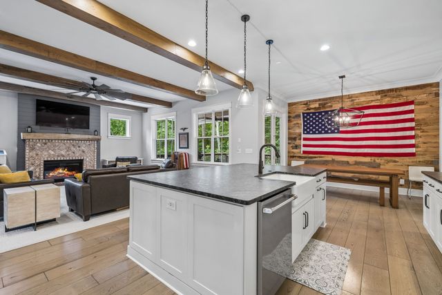 5912 Pinewood Rd, Franklin, TN 37064