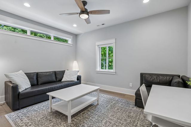 5912 Pinewood Rd, Franklin, TN 37064