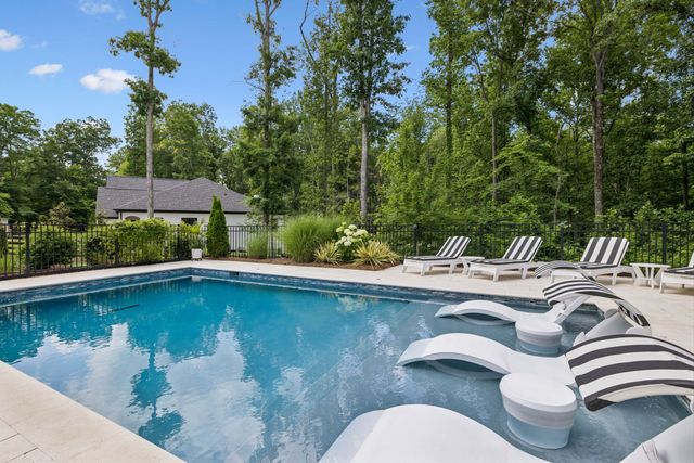 5912 Pinewood Rd, Franklin, TN 37064