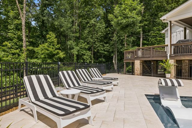 5912 Pinewood Rd, Franklin, TN 37064