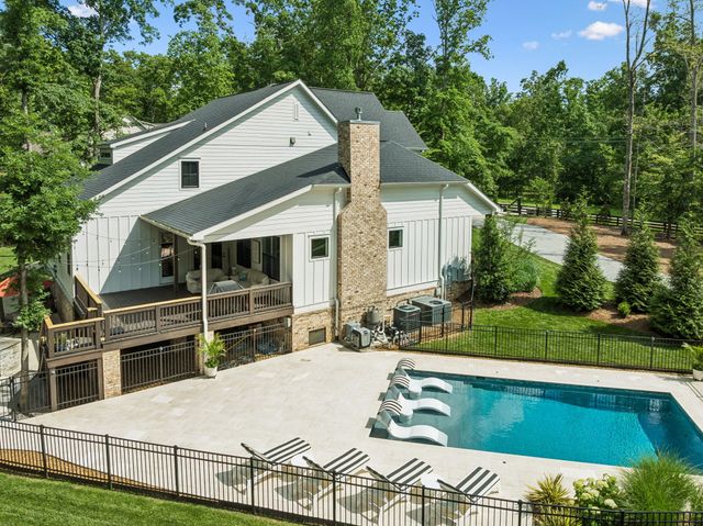 5912 Pinewood Rd, Franklin, TN 37064