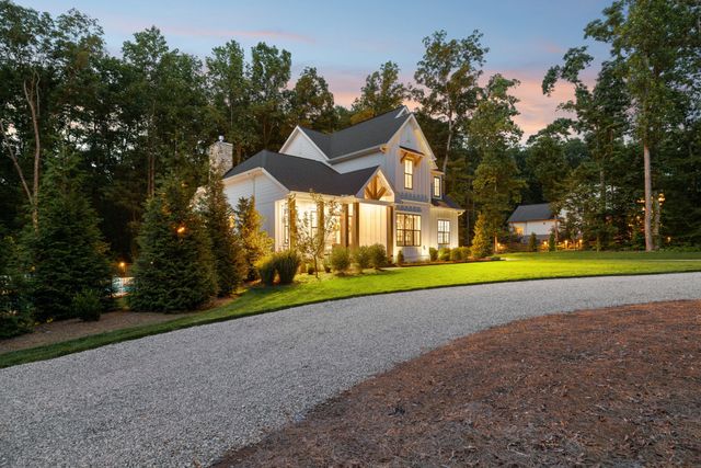 5912 Pinewood Rd, Franklin, TN 37064