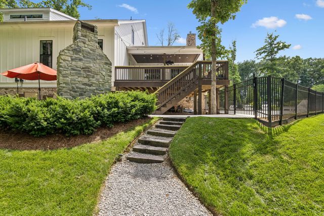 5912 Pinewood Rd, Franklin, TN 37064