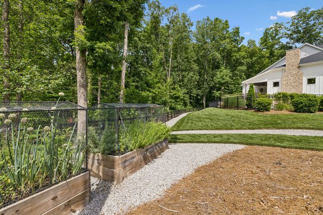 5912 Pinewood Rd, Franklin, TN 37064