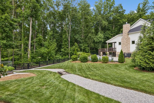 5912 Pinewood Rd, Franklin, TN 37064
