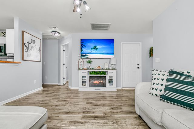 178 Keaton Brook Drive, Summerville, SC 29485