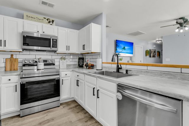 178 Keaton Brook Drive, Summerville, SC 29485