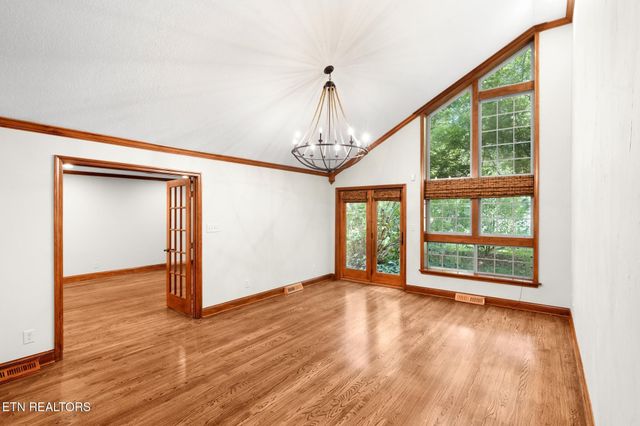 561 Noelton Drive, Knoxville, TN 37919