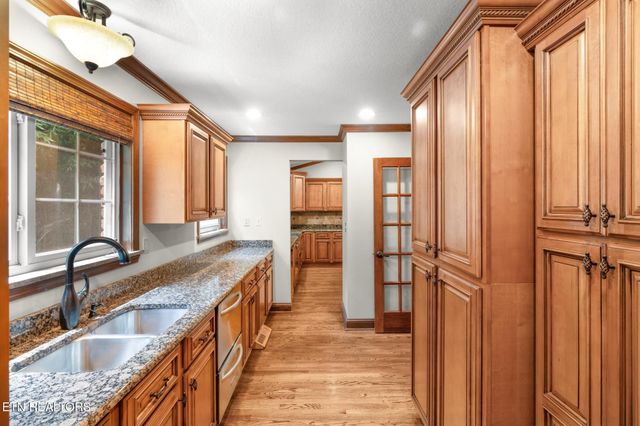 561 Noelton Drive, Knoxville, TN 37919