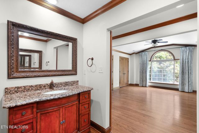 561 Noelton Drive, Knoxville, TN 37919