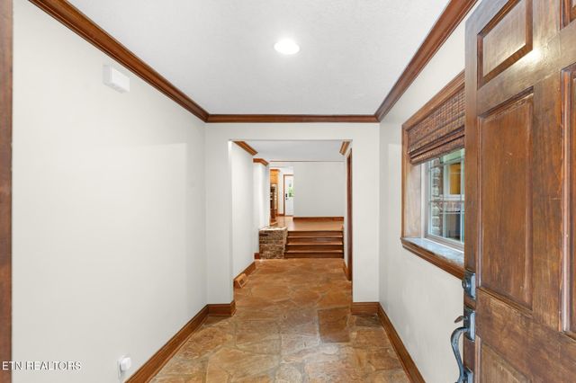 561 Noelton Drive, Knoxville, TN 37919