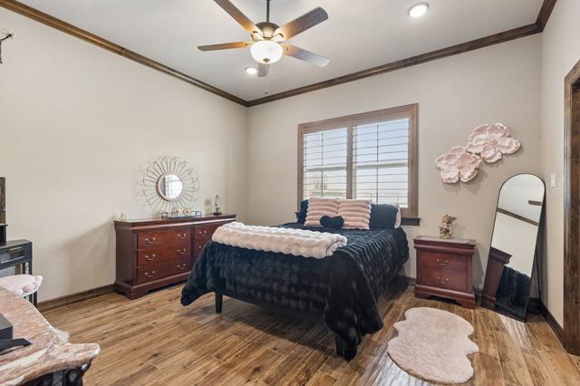 2009 Lakeshore Drive, Cleburne, TX 76033