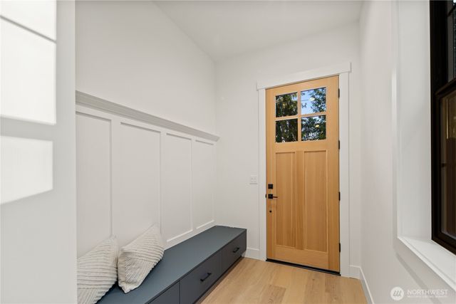 16656 NE 12th Street, Bellevue, WA 98008