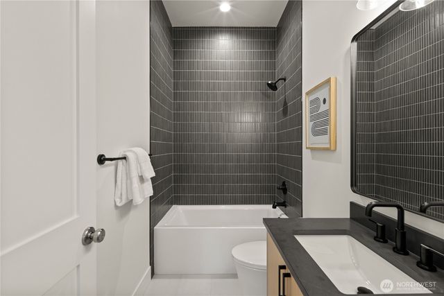 16656 NE 12th Street, Bellevue, WA 98008