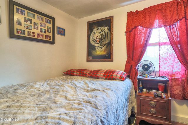 5 Cedar Street, Cohoes, NY 12047