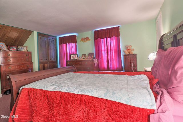 5 Cedar Street, Cohoes, NY 12047