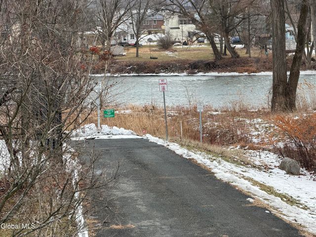 5 Cedar Street, Cohoes, NY 12047